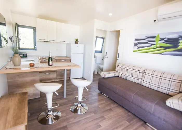 Mobile Plumeria 2 * Biograd Na Moru